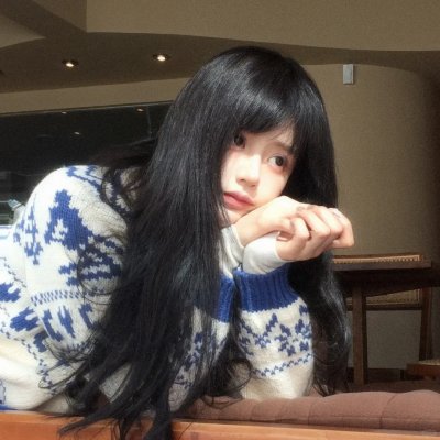 跳舞的红色公交